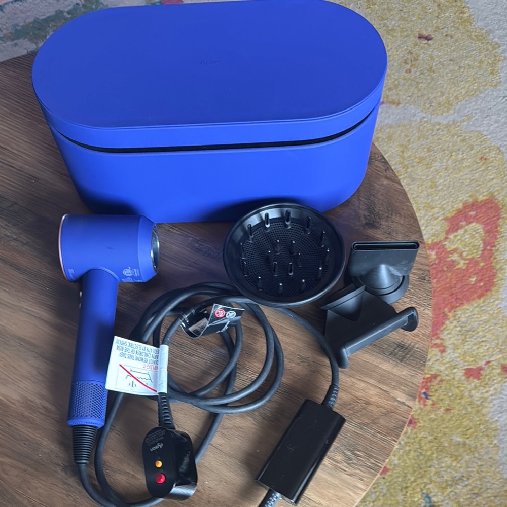 Dyson blow dryer